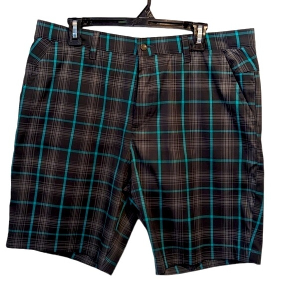 Callaway grey plaid golf shorts size 34